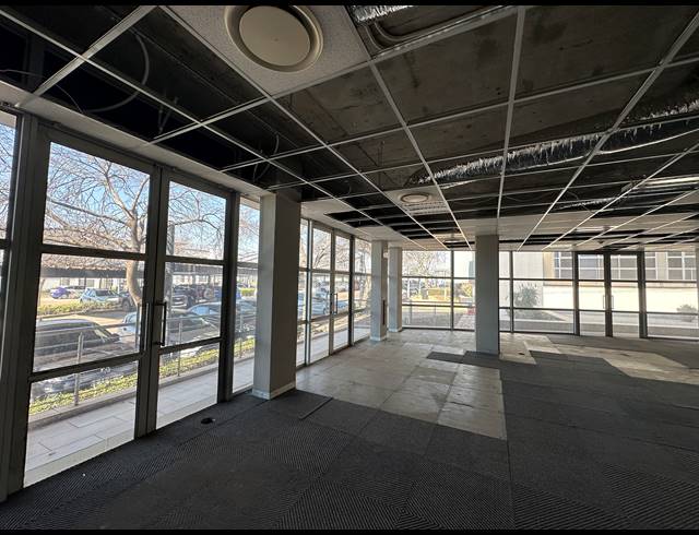 236.80M² OFFICE TO LET IN ECO PARK ESTATE
